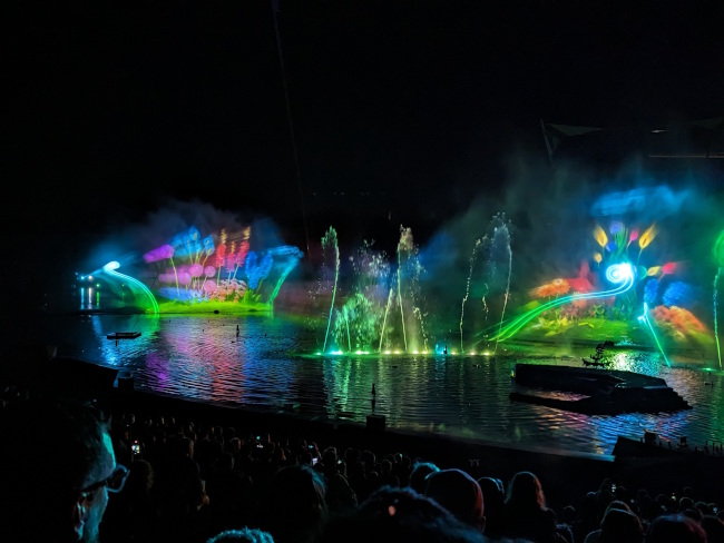 Laser und Licht-Show im Futuroscope