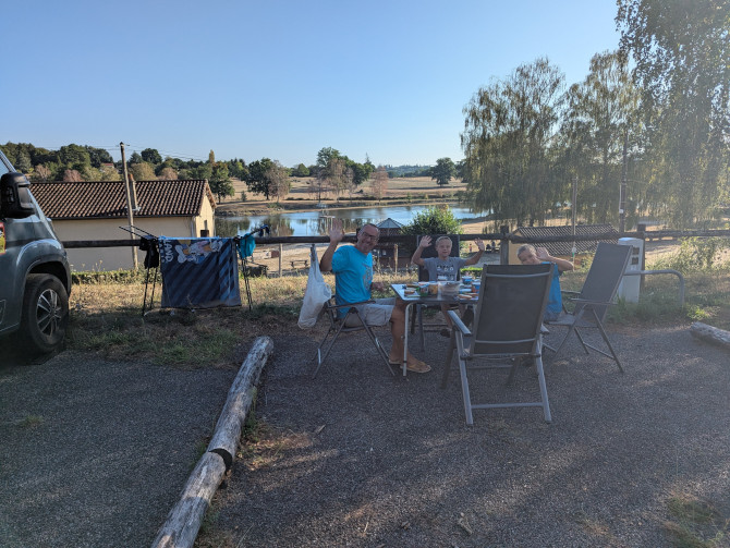 Frühstück am See