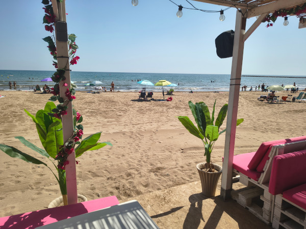 Blick aus der Flamingo-Bar in Pucol