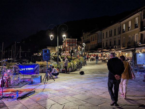 Promenade am Abend