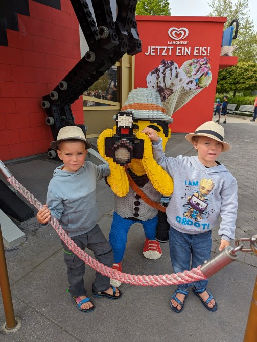 Überall Figuren aus Lego